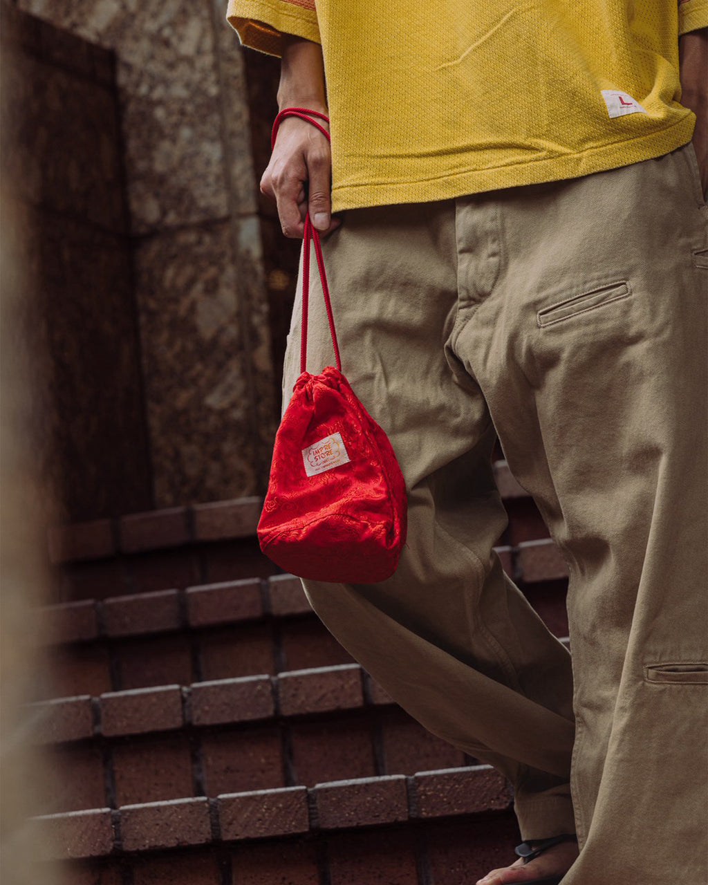 Effects Bag / Serge-Taiwanese Qipao Fabric (Red)