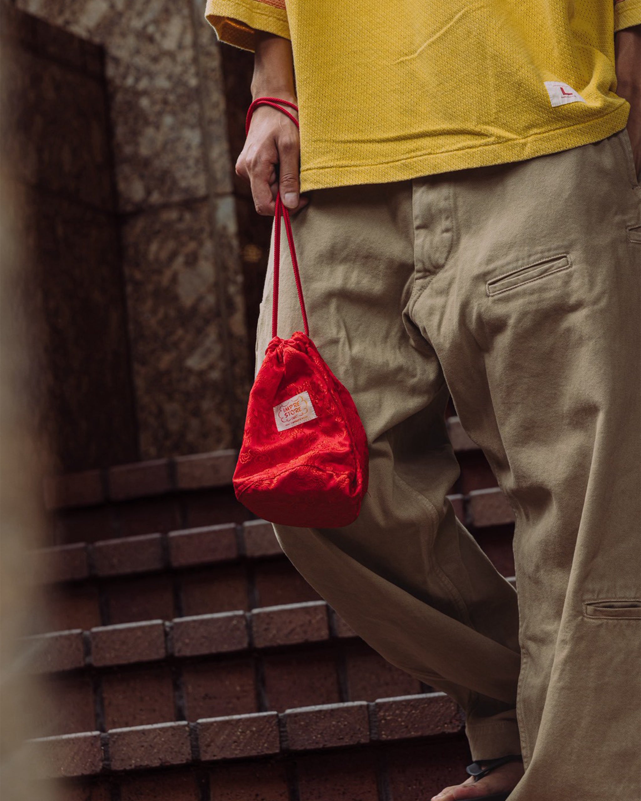 Effects Bag / Serge-Taiwanese Qipao Fabric (Red)
