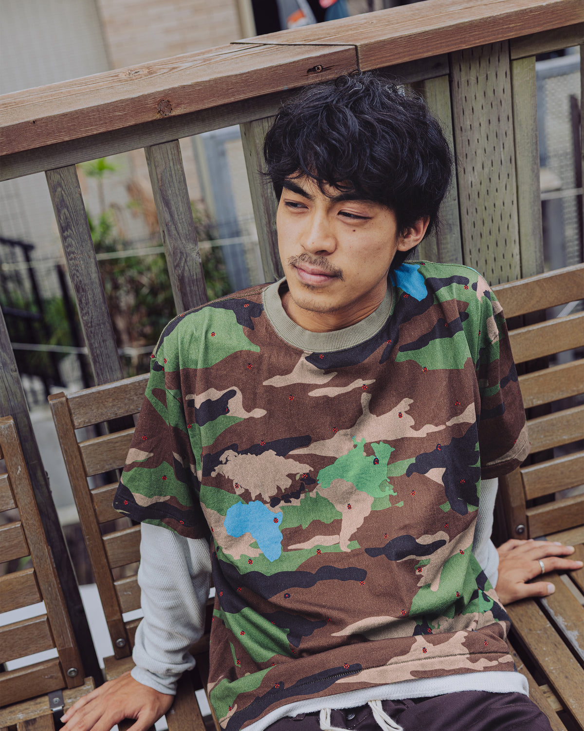W.A.T.W -Tshirts / Cyndi (WE ARE THE WOODLAND CAMO)