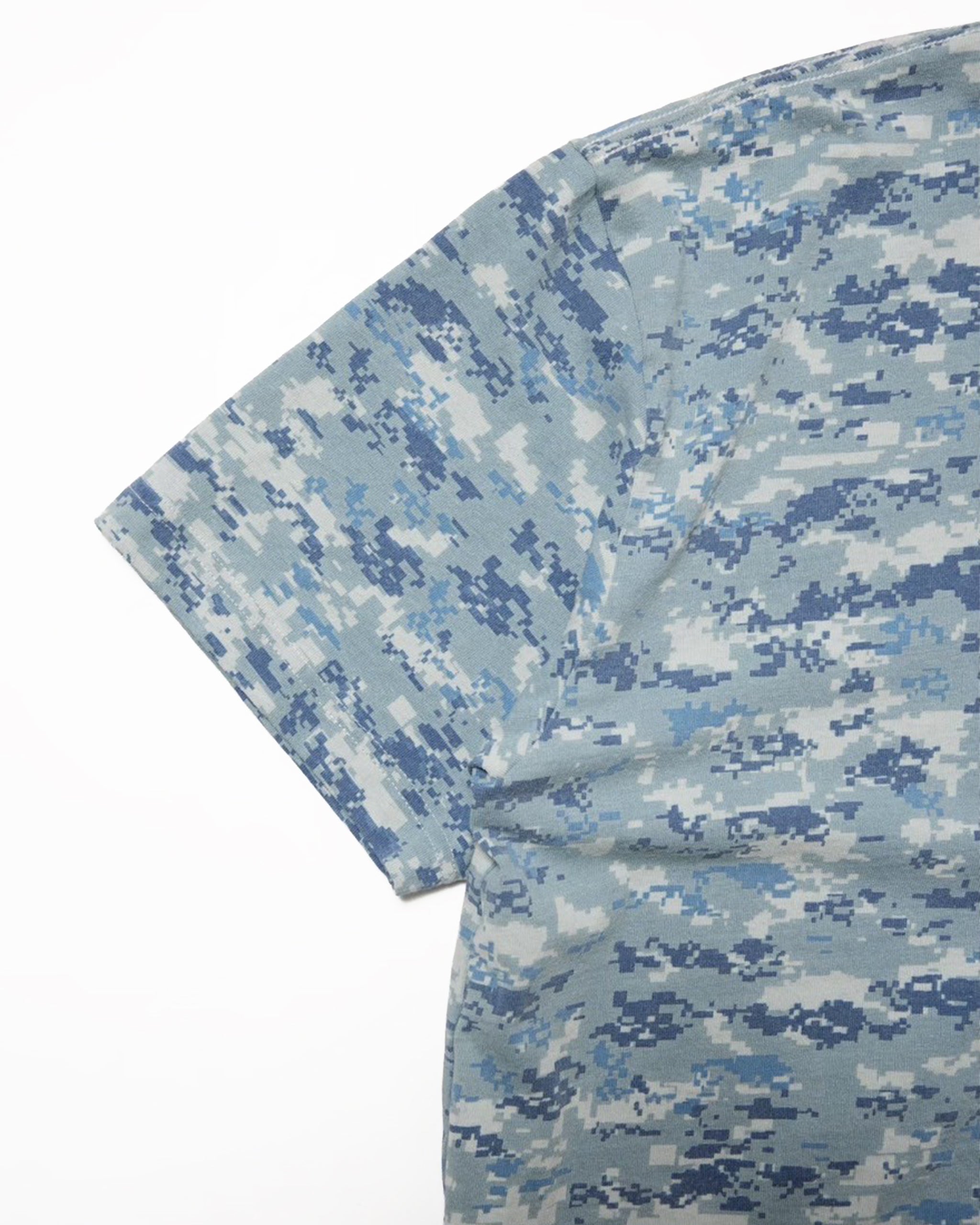 t-shirts indigo Degital Camo / Shy Guy