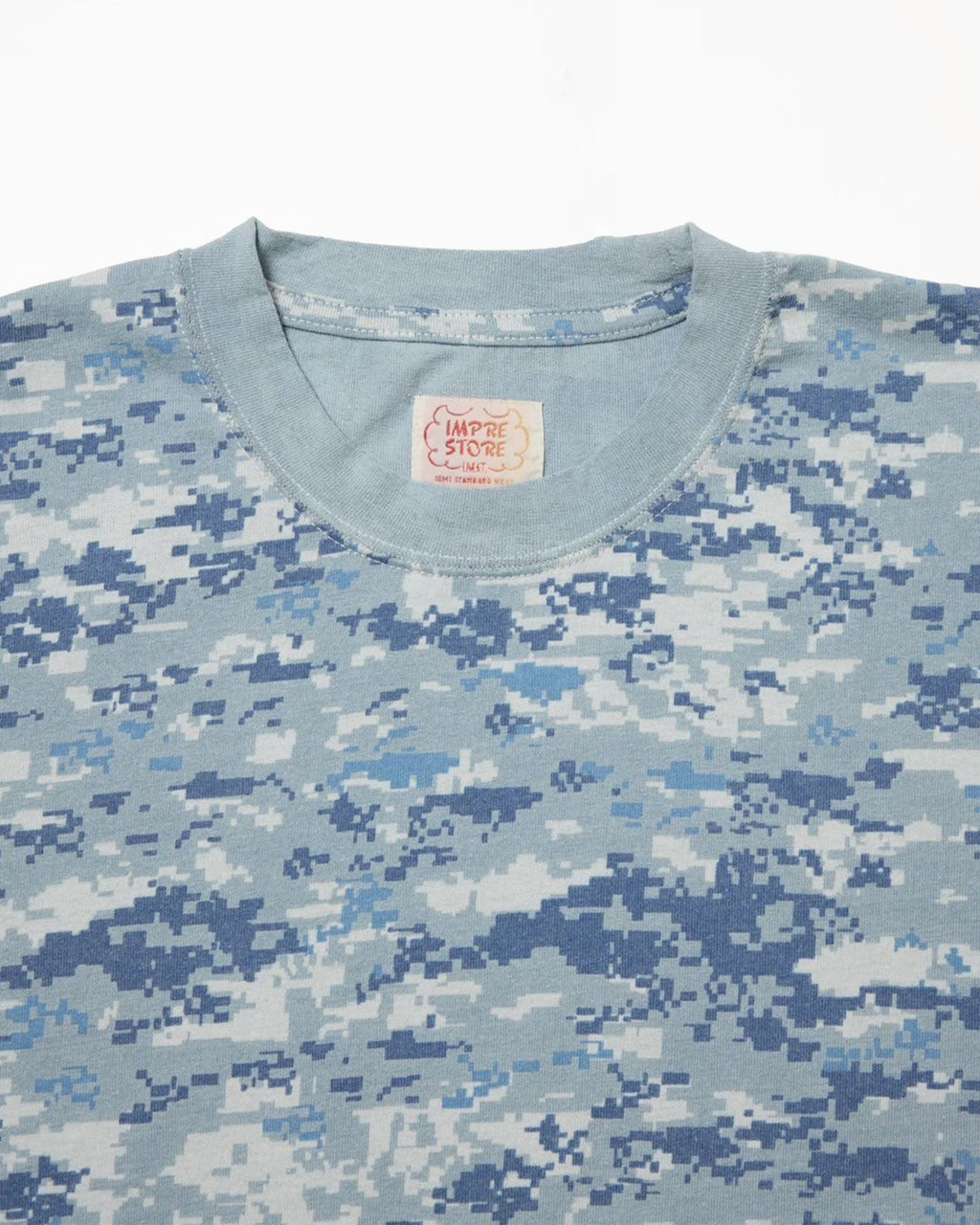 t-shirts indigo Degital Camo / Shy Guy
