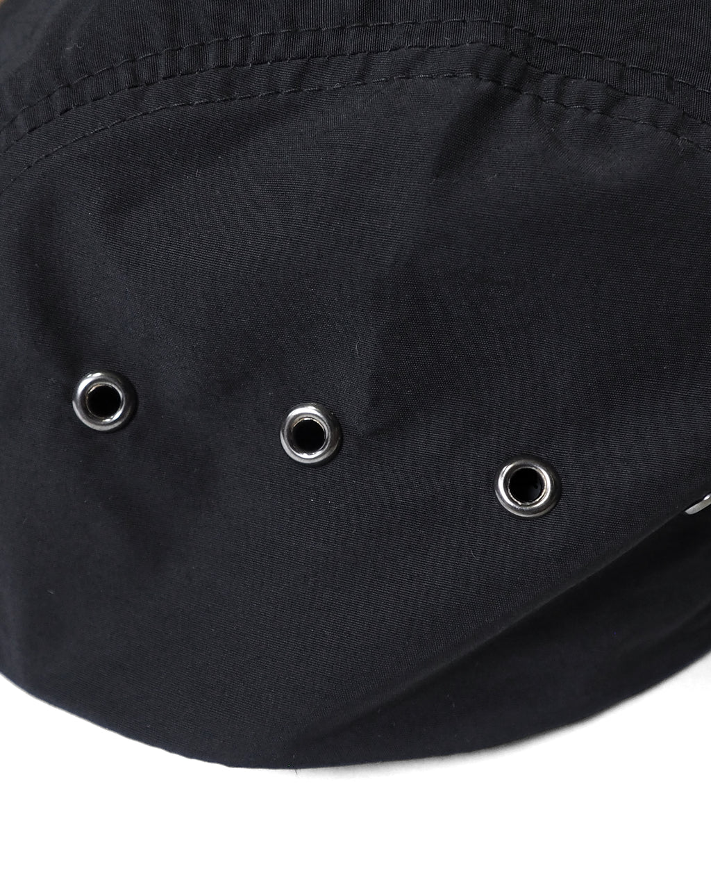Nylon 2tone Long Bill Cap／Casey (Black/Red)